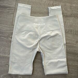 ‘SILVER SKY’ AMPLIFY LEGGING